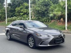 Lexus ES 200 Premium Edition - ფოტო 3