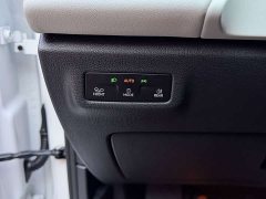 Volkswagen Jetta VS8 280TSI Automatic All-Purpose Edition - ფოტო 13