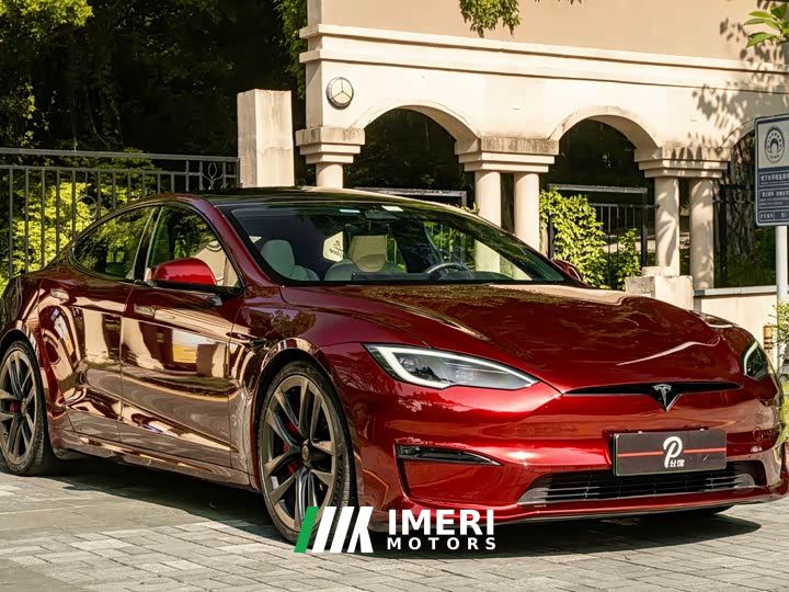 Tesla Model S Tri-Motor All-Wheel Drive Plaid