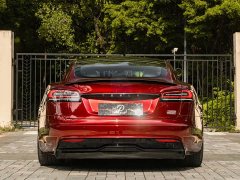 Tesla Model S Tri-Motor All-Wheel Drive Plaid - ფოტო 7