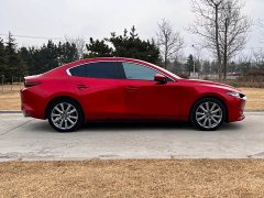 Mazda3 Axela 2.0L Automatic Elegant Edition - ფოტო 16