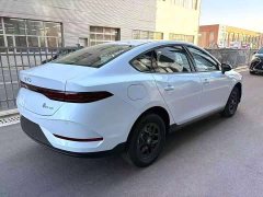 BYD Qin PLUS DM-i 128KM Entry-Level - ფოტო 5