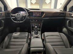 Volkswagen Touareg 2022 280TSI FWD Luxury Edition - ფოტო 11