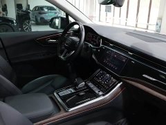 Audi Q7 55 TFSI quattro S line Sport - ფოტო 14