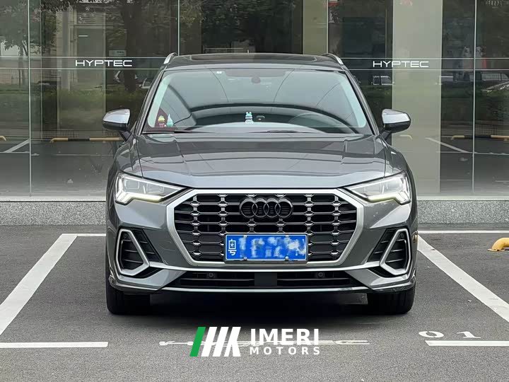 Audi Q3 40 TFSI Sport Dynamic