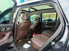 BMW X5 xDrive 30Li M Sport Package - ფოტო 5