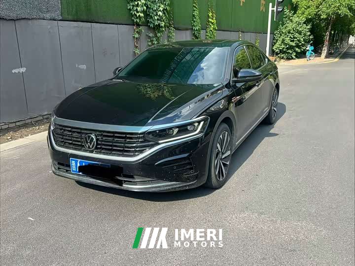 Volkswagen Passat 330TSI Elite