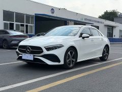 Mercedes-Benz A-Class A 200 L Fashion Edition - ფოტო 1