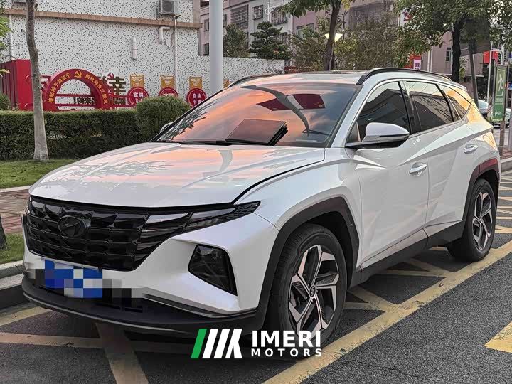 Hyundai Tucson L 1.5T Automatic Two-Wheel Drive DLX Luxury