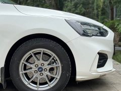 Ford Focus 2021 Hatchback EcoBoost 180 Automatic Trend - ფოტო 16
