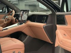 Denza BYD Denza N8L Flagship - ფოტო 11