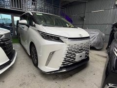 Lexus LM 500h Four-Seater Imperial Edition - ფოტო 4