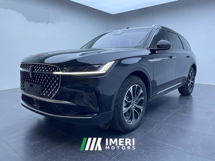 Lincoln Navigator 2023 2.0T AWD Prestige - ავტომობილი ჩინეთიდან