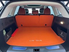 Lincoln Navigator 2023 2.0T AWD Prestige - ფოტო 18