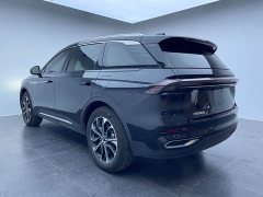 Lincoln Navigator 2023 2.0T AWD Prestige - ფოტო 6