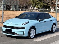 Lynk & Co Geely Lynk & Co 03 2020 1.5T Diesel DCT Standard Edition - ფოტო 1