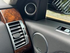 Land Rover Range Rover 2020 3.0L V6 Heritage Extended Wheelbase - ფოტო 19