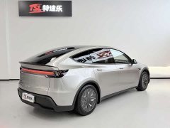 Tesla Model Y L Long Range All-Wheel Drive - ფოტო 17