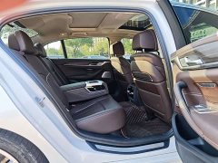 BMW 5 Series 530Li Luxury Edition Premium Package - ფოტო 16