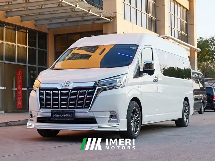 Toyota HIACE 3.5L Automatic - ავტომობილი ჩინეთიდან