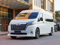Toyota HIACE 3.5L Automatic - ფოტო 1