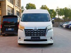Toyota HIACE 3.5L Automatic - ფოტო 2