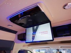 Toyota HIACE 3.5L Automatic - ფოტო 9