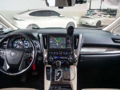 Toyota Vellfire Crown Hybrid 2.5L HV Luxury Edition - ფოტო 10