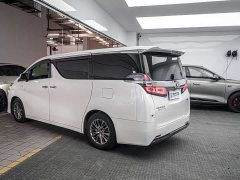 Toyota Vellfire Crown Hybrid 2.5L HV Luxury Edition - ფოტო 4