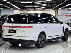 NIO ES8 Six-Seat Executive Signature Edition - ფოტო 7