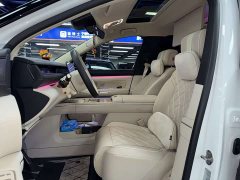 NIO ES8 Six-Seat Executive Signature Edition - ფოტო 8