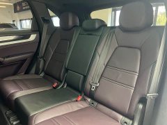 Porsche Cayenne 3.0T - ფოტო 18