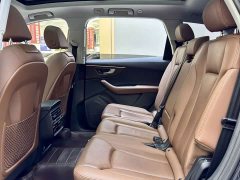 Audi Q7 55 TFSI quattro S line Sport - ფოტო 4