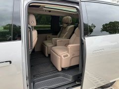 Li Auto MEGA Home Family Edition - ფოტო 6
