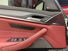 BMW 5 Series 530Li xDrive M Sport Package - ფოტო 11