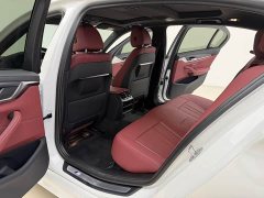BMW 5 Series 530Li xDrive M Sport Package - ფოტო 16