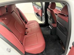 BMW 5 Series 530Li xDrive M Sport Package - ფოტო 17