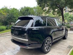 Land Rover Range Rover 3.0 L6 400PS Genesis Extended Wheelbase - ფოტო 16