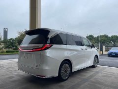 Lexus LM 500h Six-Seat Premium Edition - ფოტო 15