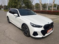 BMW 5 Series 530Li Premier M Sport Package - ფოტო 2