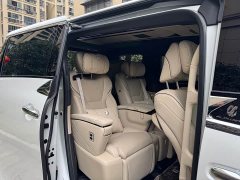 Toyota Alphard Hybrid 2.5L Premium Edition - ფოტო 13