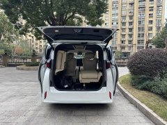 Toyota Alphard Hybrid 2.5L Premium Edition - ფოტო 15