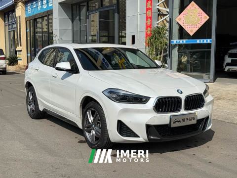 2022 BMW X2 sDrive25i Leading Edition M Off-Road Package