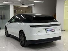Li Auto i6 Four-Wheel Drive Standard Edition - ფოტო 4