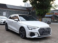 Audi A3 2023 Sportback 35 TFSI Fashion Sport - ფოტო 3
