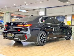 BMW 7 Series 2023 735Li M Sport Package - ფოტო 8