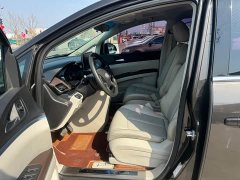 Buick GL8 Land Business Class 652T Comfort - ფოტო 4