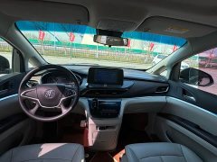 Buick GL8 Land Business Class 652T Comfort - ფოტო 6