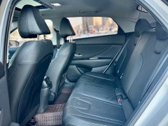 Hyundai Elantra 1.5L CVT Luxury - ფოტო 11