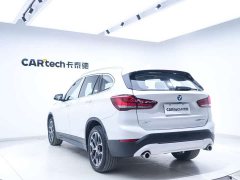 BMW X1 sDrive25Li Premier - ფოტო 17